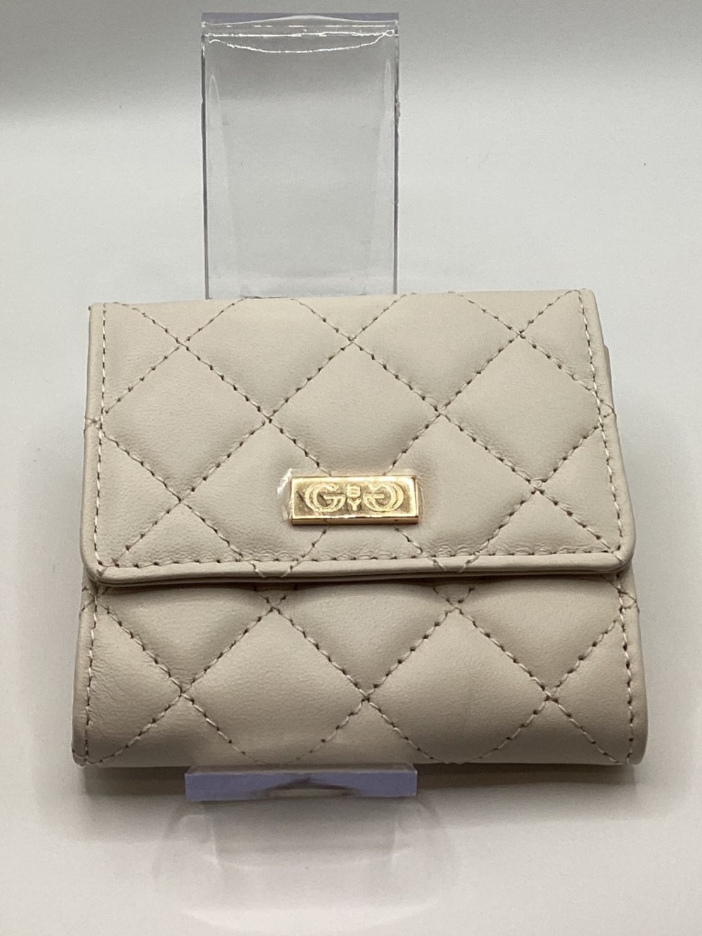 G by Giuliana Black Label Lamb Leather Quilted Flap Wallet in Cream Color NWT